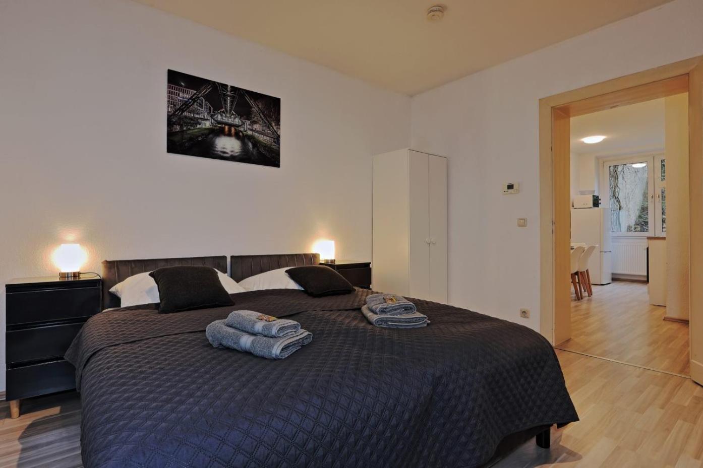 City Studios Mit Garten In Elberfeld- Zentral - Nespresso - Netflix Wuppertal Extérieur photo
