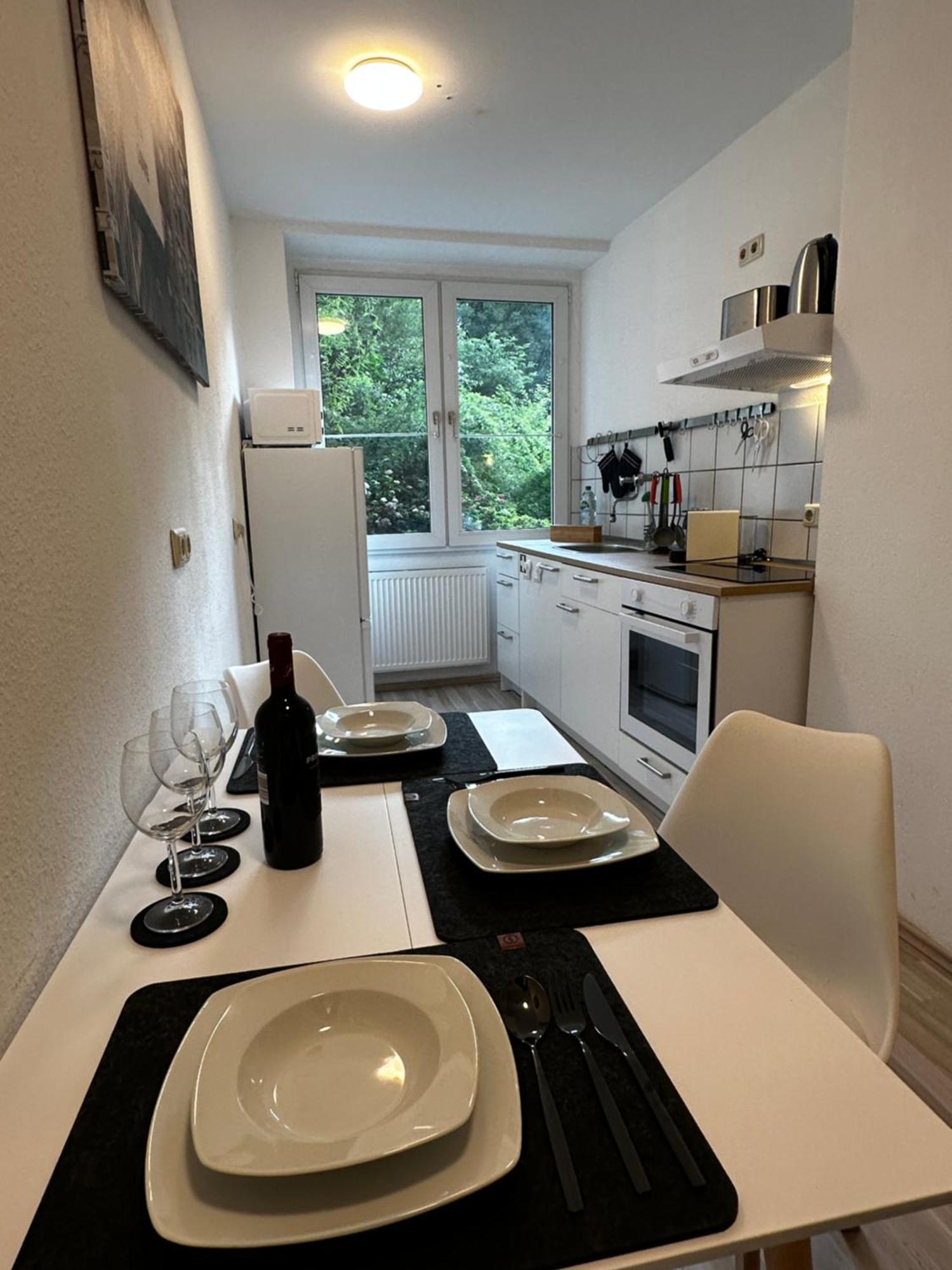 City Studios Mit Garten In Elberfeld- Zentral - Nespresso - Netflix Wuppertal Chambre photo